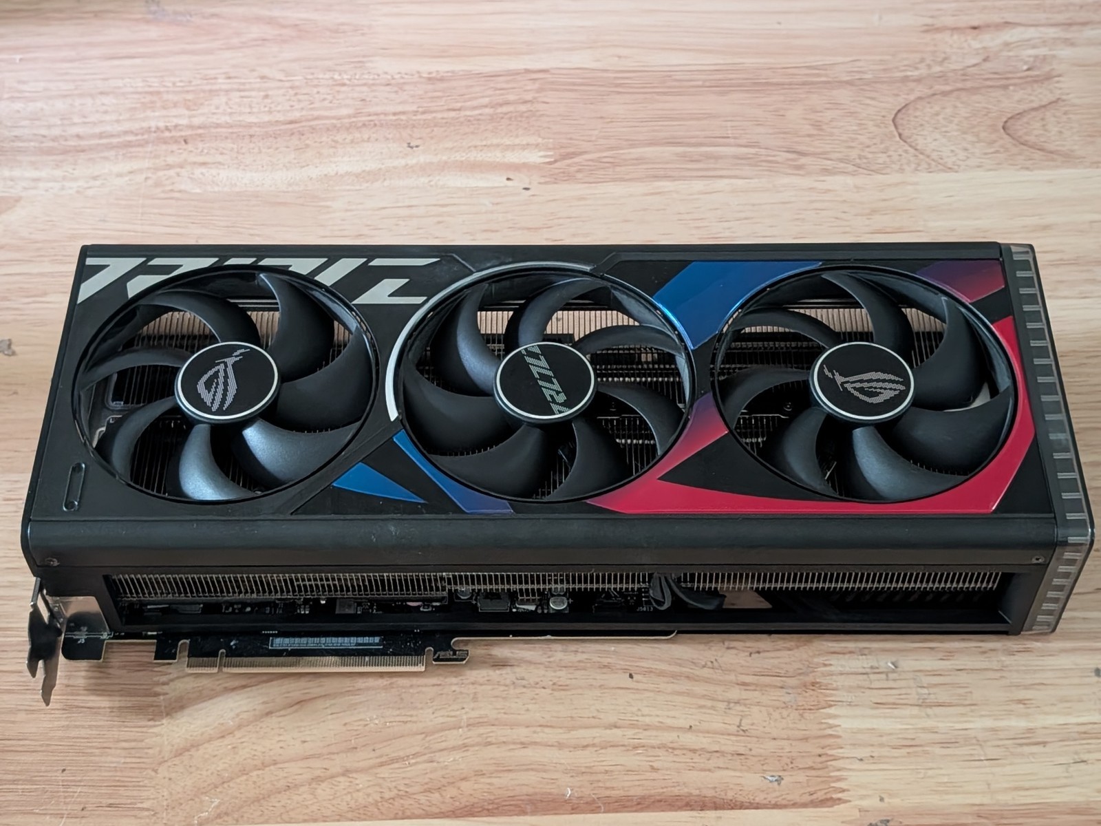 BH  BEST OFFER ASUS ROG Strix  - Rtx 4090 24Gb Gddr6X review and price